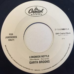 Garth Brooks - Longneck Bottle