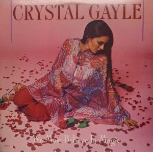 Crystal Gayle - Don't It Make My Brown Eyes Blue