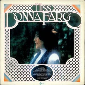 Donna Fargo - You Can't Be a Beacon If Your Light Don't Shine