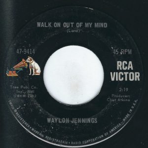 Waylon Jennings - Walk On Out of My Mind