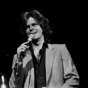 B.J. Thomas - New Looks From An Old Lover